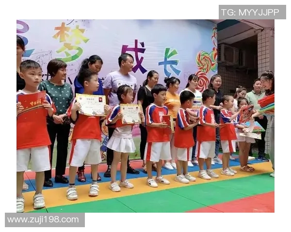 中国足球明星之子成长记:从绿茵场到人生舞台的精彩旅程